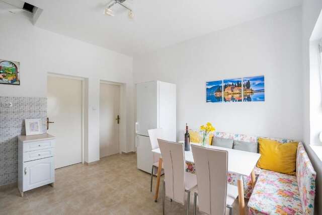 Гостевой дом Villa Mandarina Тиват-54