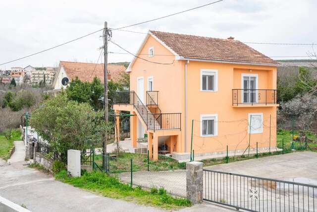 Гостевой дом Villa Mandarina Тиват-8